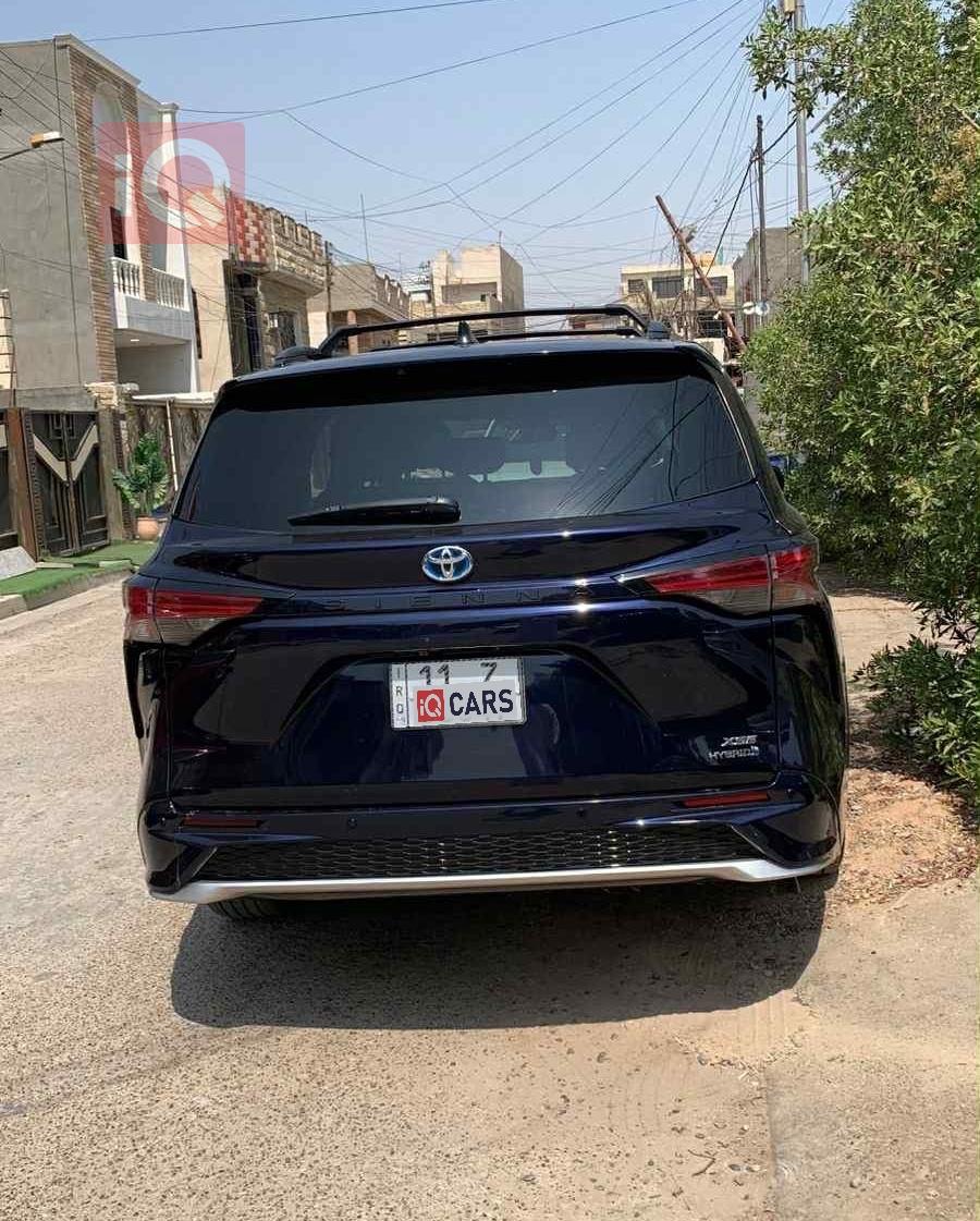 تويوتا سيينا